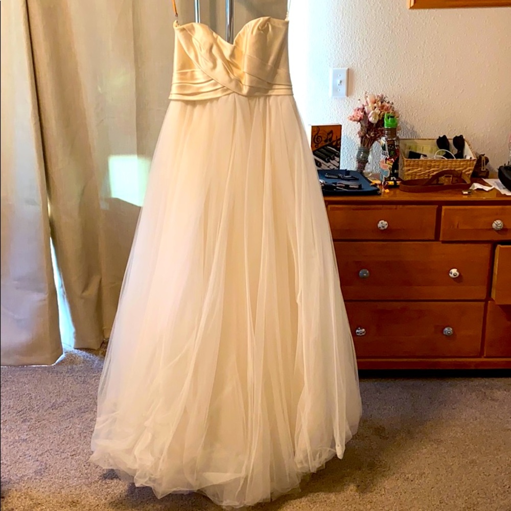 Ulla Maija Couture Anastase wedding dress